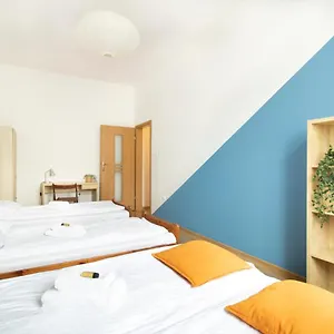 https://castle-view-krasinskiego-avenue.krakowhotelspoland.com